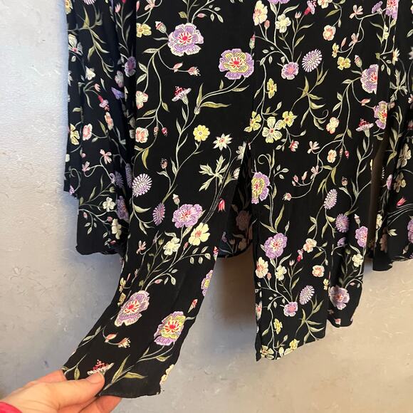 LC Lauren Conrad Boho Floral Bell Sleeve Blouse Medium Ruffle Flutter Sleeve - Picture 9 of 12